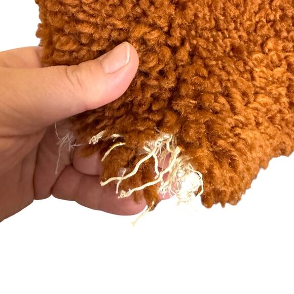 Vintage handmade latch hook rug wall hanging orange roses - Picture 3 of 4